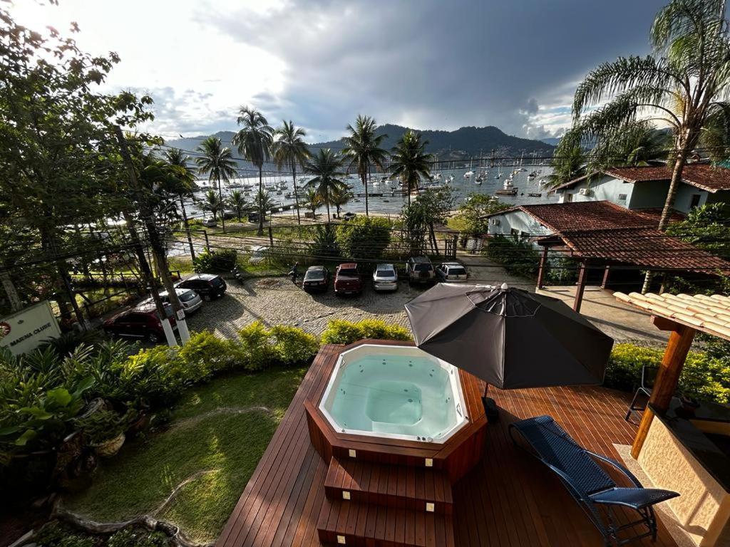 Casa Amarela Bed & Breakfast Angra dos Reis Exterior photo