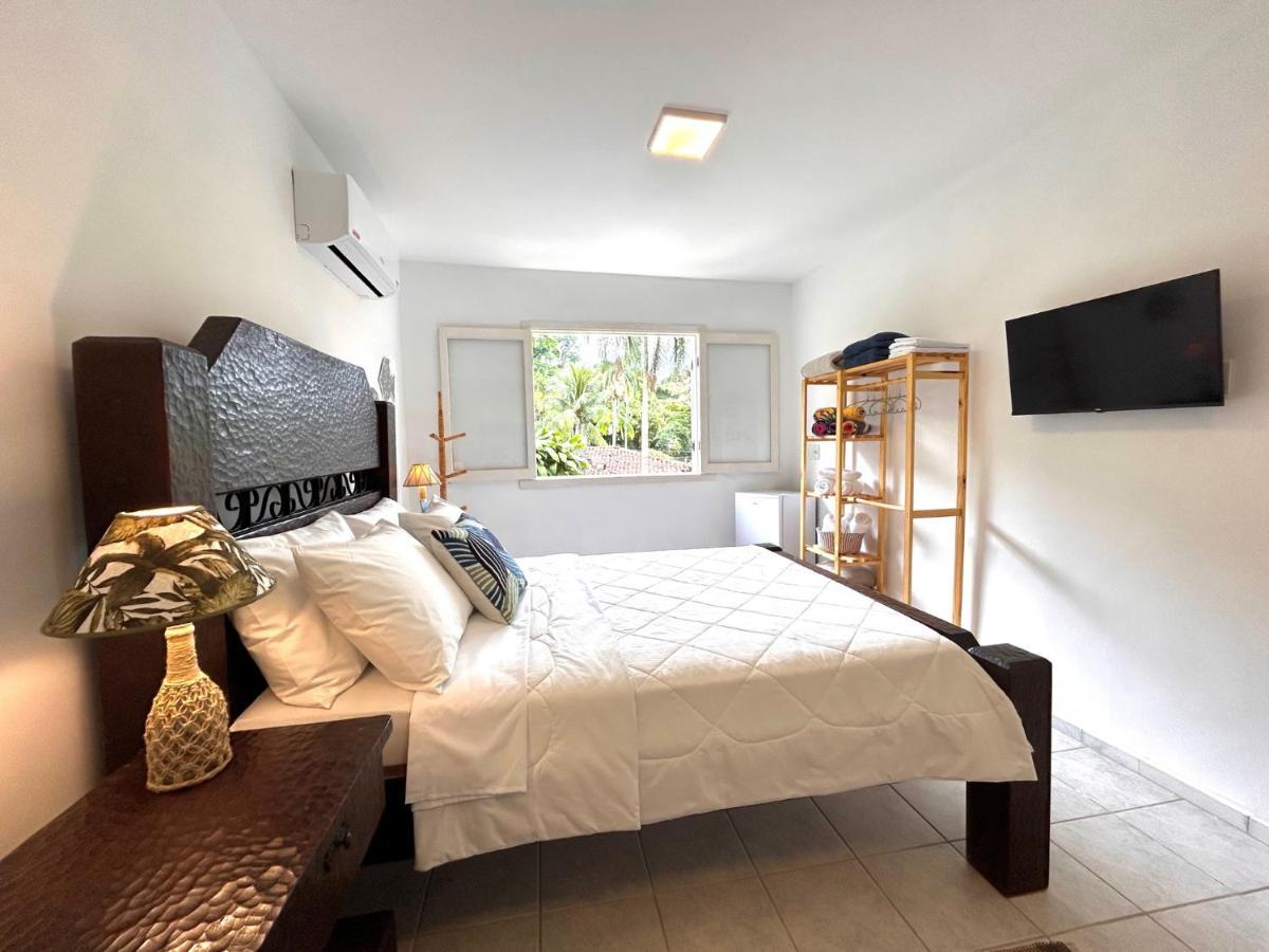 Casa Amarela Bed & Breakfast Angra dos Reis Exterior photo
